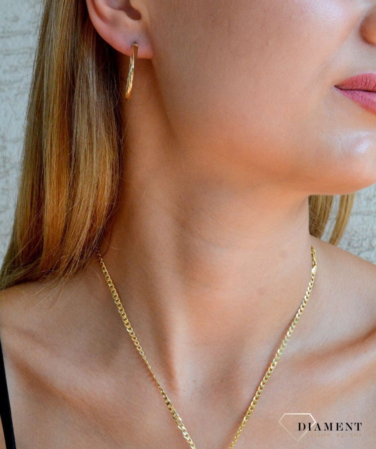 Złote kolczyki damskie 375 owalne grawerowane KL 7075 375 (1).jpg